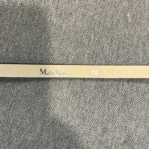MaxMara skinny belt size 48 - Picture 6 of 7